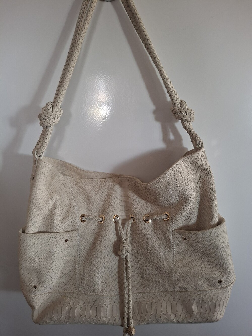 Source Unknown Cream Braided-Handle Hobo Bag with Gold Hardware